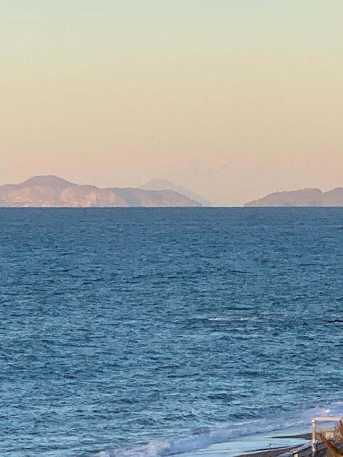 La Porta Delle Eolie Lägenhet Capo dʼOrlando Exteriör bild